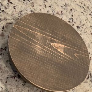 2 farmhouse Pedestal stands